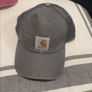 Carhartt hat